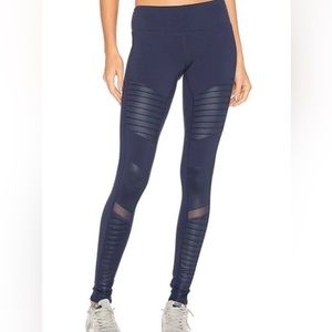 💖HP 💖Alo Yoga Leggings- Rich Navy Blue Ribbed High Waisted Moto Leggings